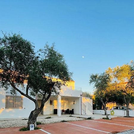 Chrisso Rooms Affittacamere سان تيودورو المظهر الخارجي الصورة
