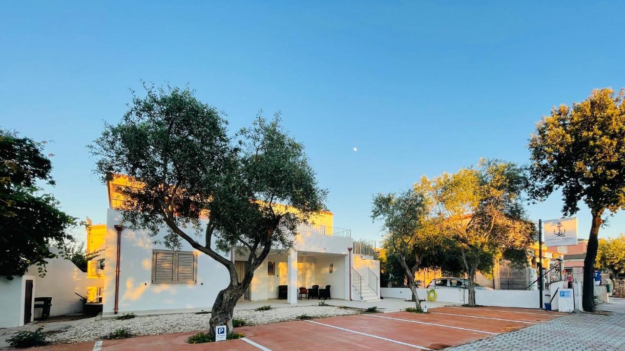 Chrisso Rooms Affittacamere سان تيودورو المظهر الخارجي الصورة